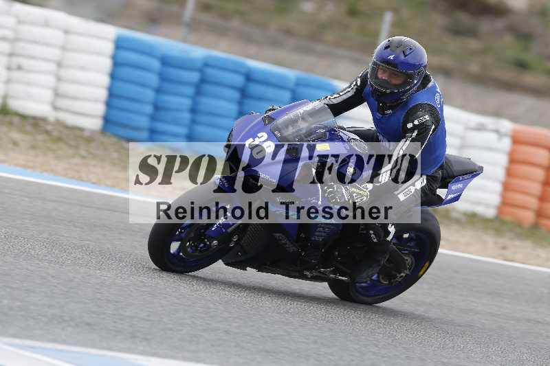 /02 28.-31.01.2025 Moto Center Thun Jerez/gruen-green/38